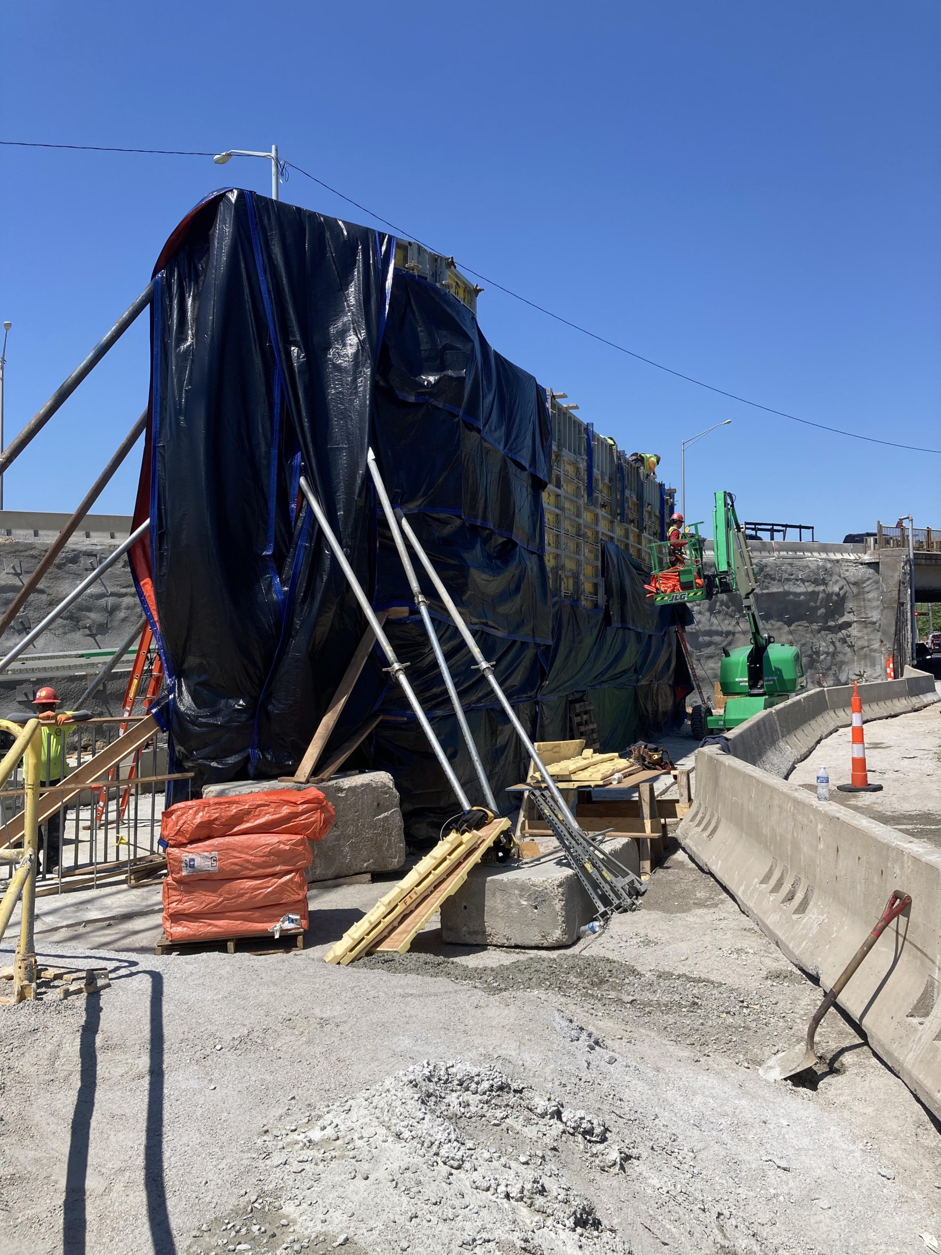 Bridge 250 Abutment 1 - Stem Formwork